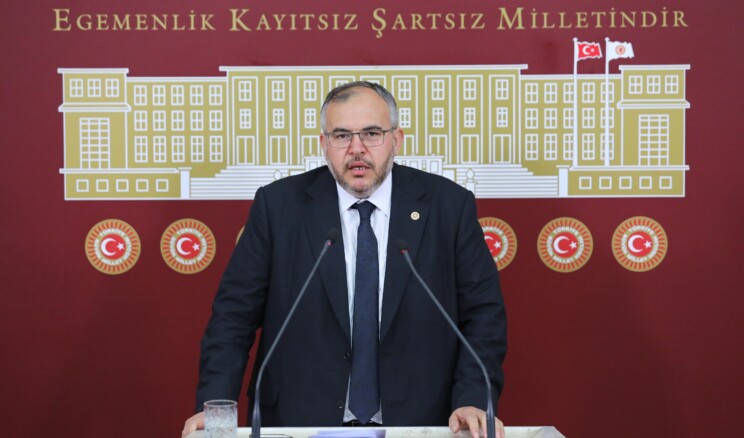 ÇALIŞKAN: ÇIKARILAN YASALAR HALKIN BEKLENTİLERİNİ KARŞILAMIYOR*