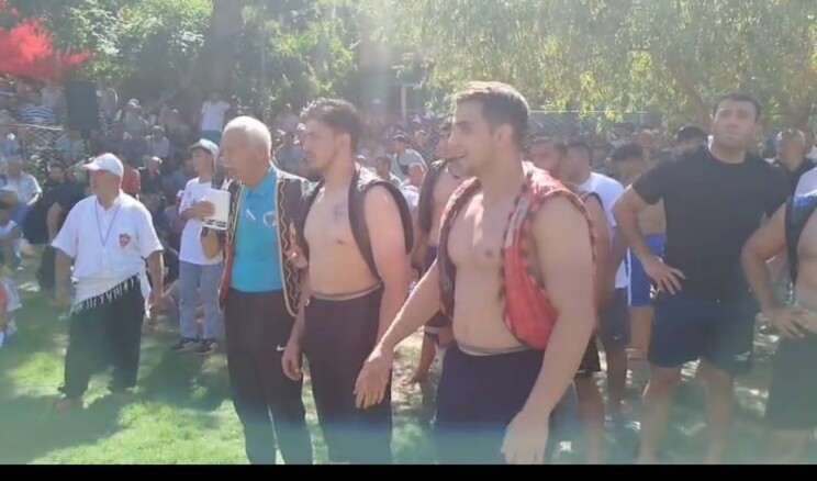 BEZGE FESTİVALİNE ÖZYURT HOLDİNG DAMGASI
