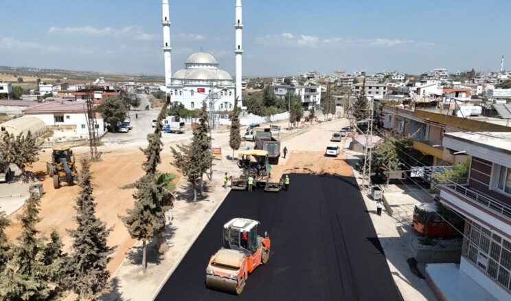 AVSUYU’NA 4.5 KİLOMETRE ASFALT