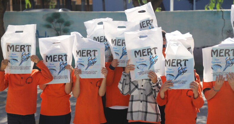 Adanalı İş İnsanlarından Hatay’a Yardım Eli: