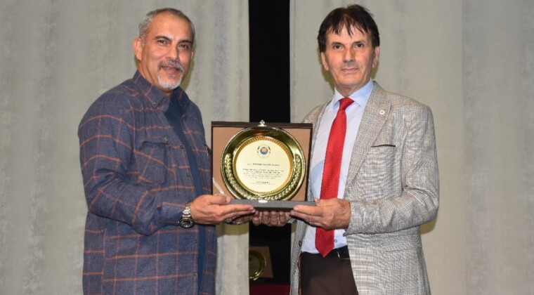 Mesleki Onura Büyük Taç: