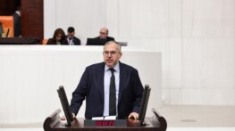 Çalışkan İsyan Etti: