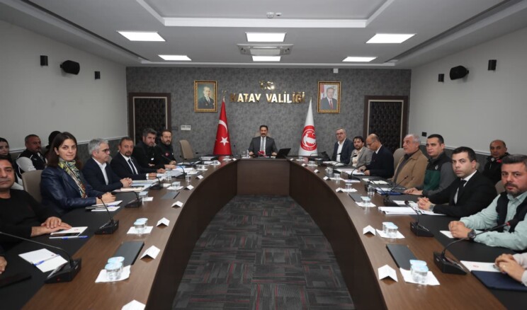 HATAY’DA TOKİ AFET KONUTLARI DEĞERLENDİRME TOPLANTISI GERÇEKLEŞTİ