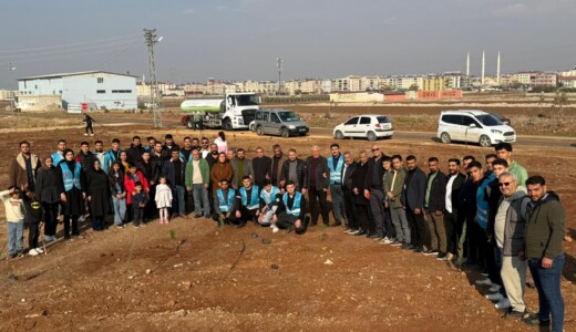 Ülkü Ocaklarından Başbuğ Türkeş’e Vefa: