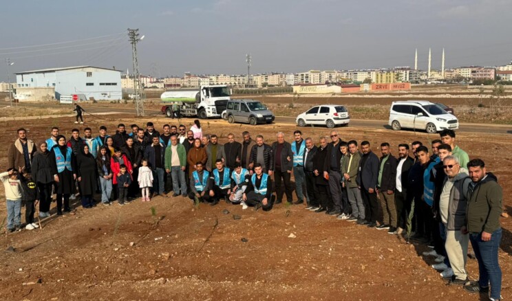 Ülkü Ocaklarından Başbuğ Türkeş’e Vefa: