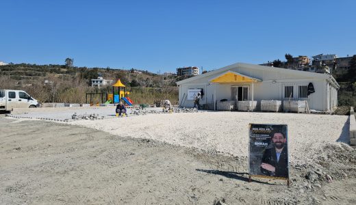 KARAÇAY MAHALLESİ ÇOK AMAÇLI SALONUNDA ÇALIŞMALAR SÜRÜYOR.