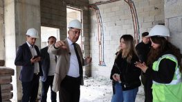 BAŞKAN YAPAR, AKASYA MAHALLESİ’NDE YAPIMI DEVAM EDEN SOSYAL TESİSİ İNCELEDİ