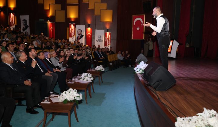 HBB’DEN POLİS HAFTASI DOLAYISIYLA STAND-UP GÖSTERİSİ
