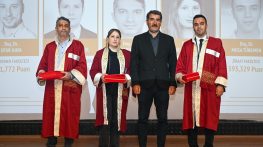 Akademik Atama, Yükselme ve Başarı Ödül Töreni