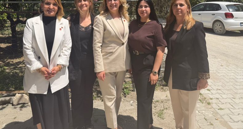 Anneler Günü’nde Acılı Ailelere Anlamlı Ziyaret