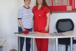 Hataylı öğretmen, öğrencisini yıllar sonra gazeteci olarak karşıladı